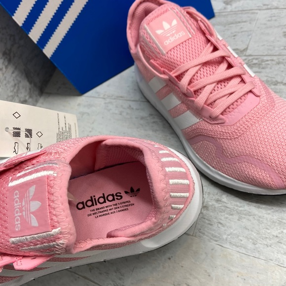 Adidas Swift Run running shoes - Picture 6 of 11